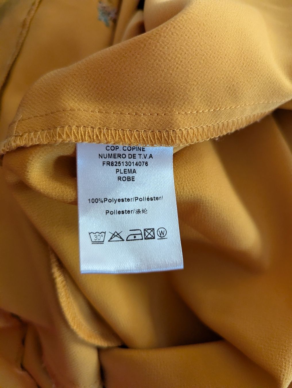 Vestiti: robe cop copine 38 – Nuovo (secondo la descrizione) da Montreux venduto da dem_gyt9 5