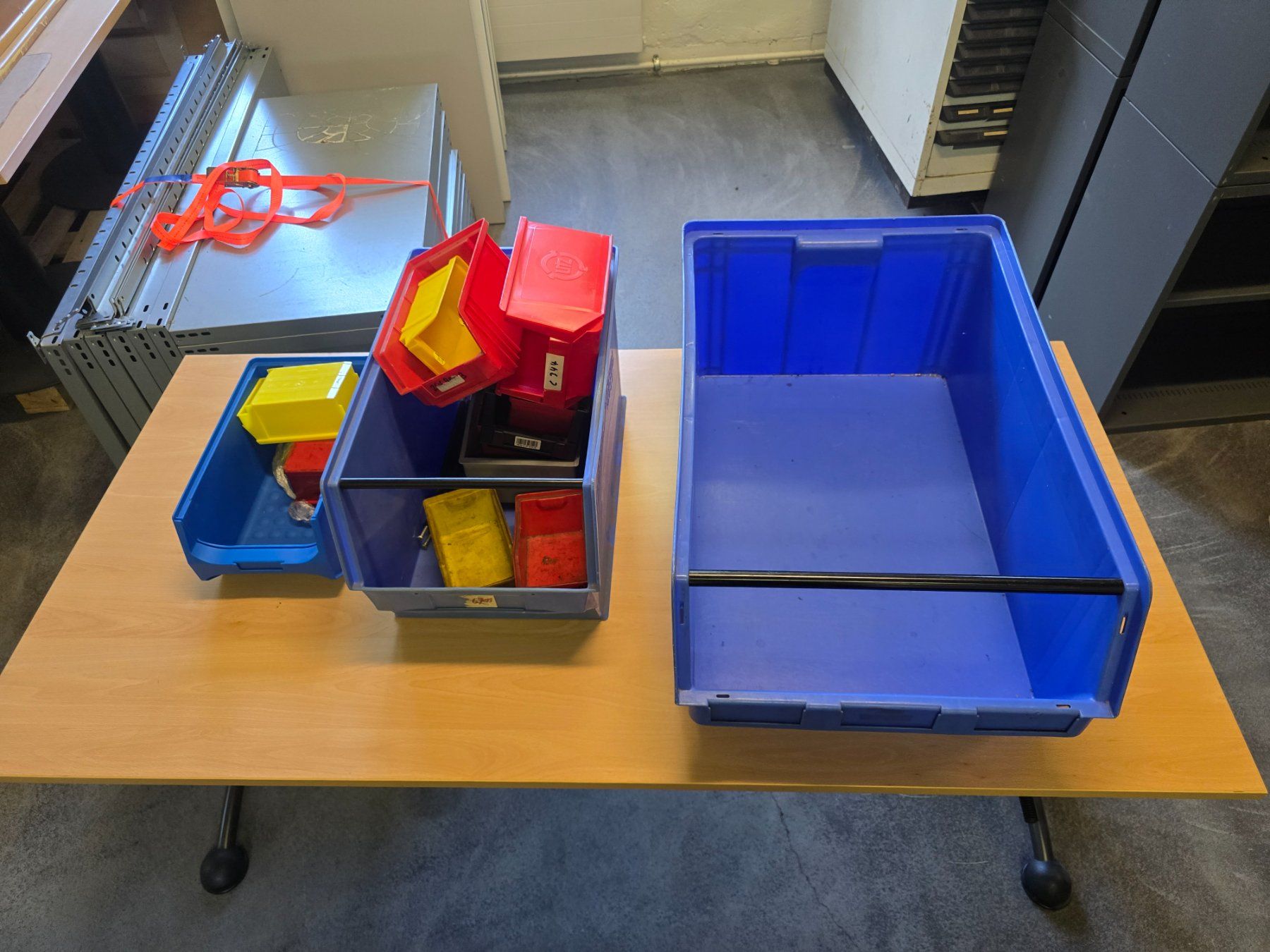 Contenitori & Simili: Posten diverser Sichtlagerboxen ab 1.- – Usato da KRINAU venduto da Mio_Liqstyle 1