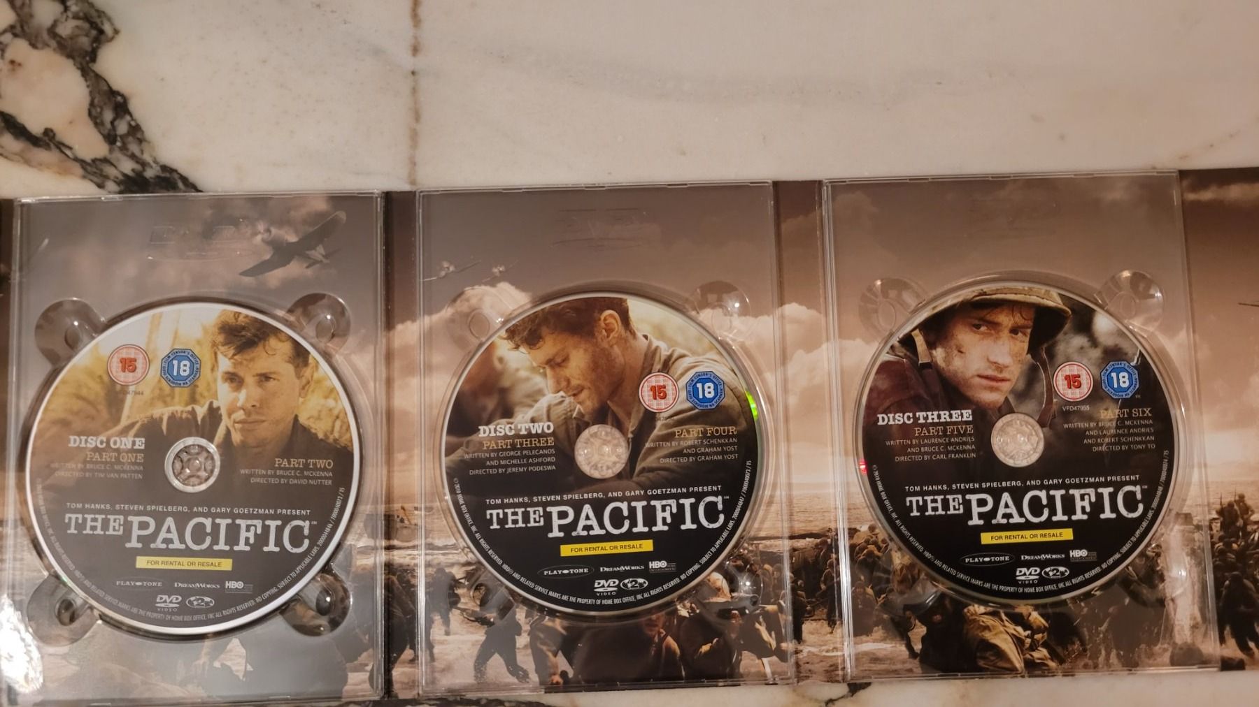 Alle DVDs: DVD Serie The Pacific (EN) – Gebraucht aus Zürich von lexi_alex 1