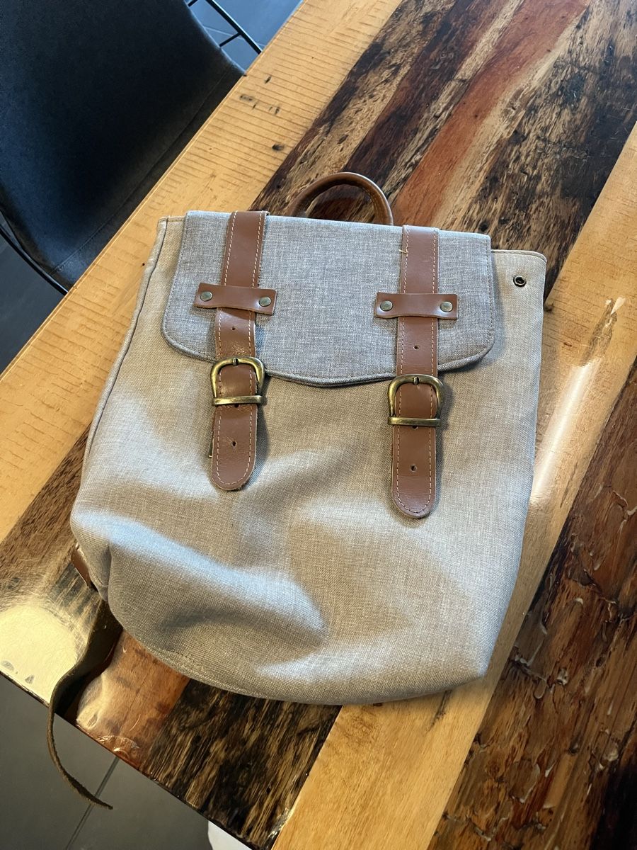 Zaini: Kleiner Rucksack – Usato da Oberrieden venduto da Schnaepplijaeger_24