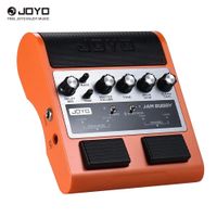 Gitarren-Verstärker mit Pedal und Lautspreche