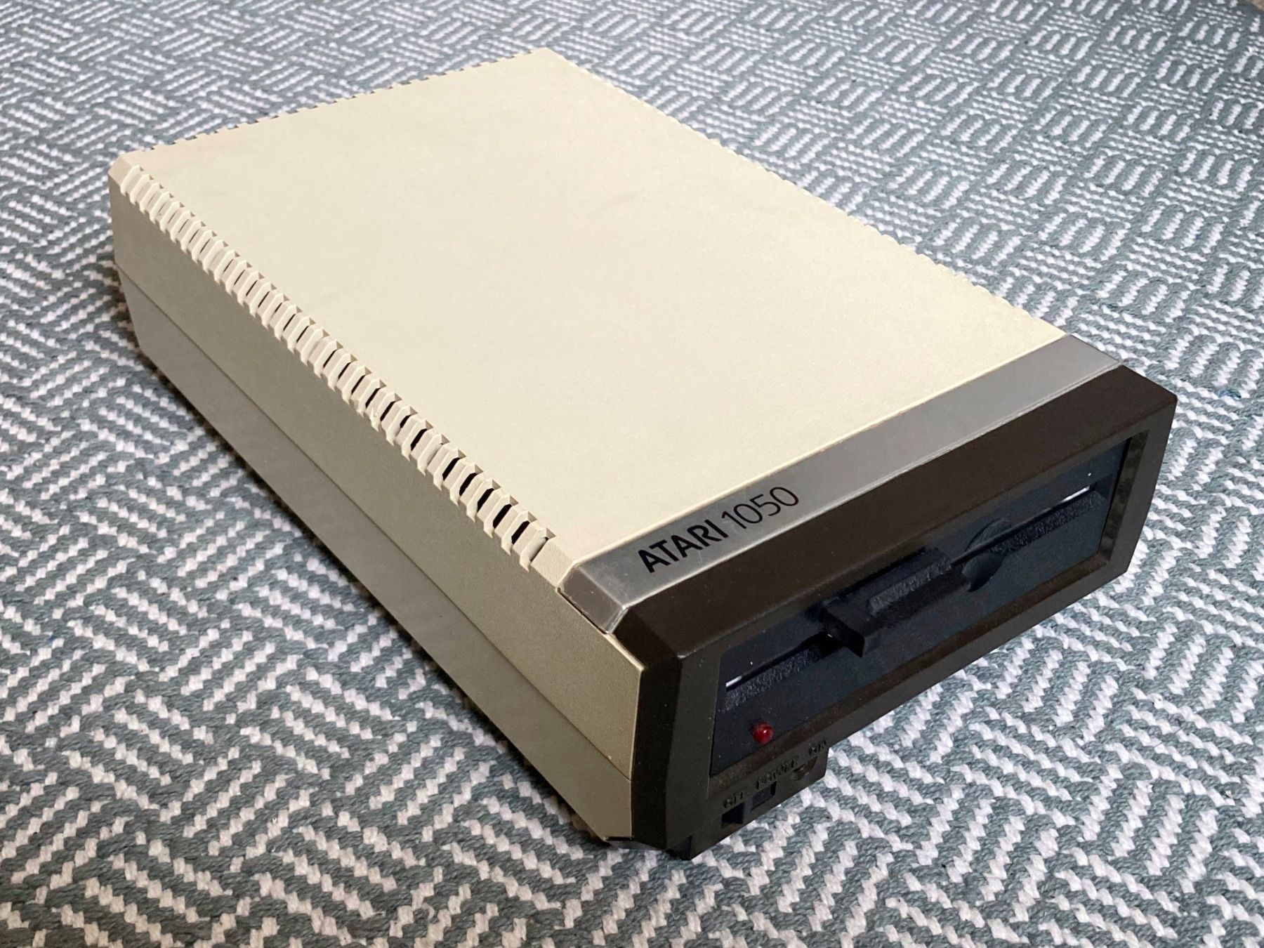 Atari PCs: Atari 1050 Disk Drive / Diskettenlaufwerk – Gebraucht aus Güttingen von  5