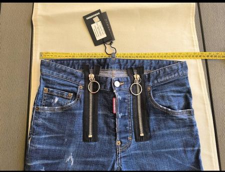 jeans dsquared2 Neu mit Etikett, Größe 46, slim fit Strecke