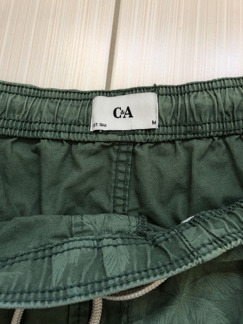 C&A Pantaloni: Shorts M – Usato da Arth venduto da Vrecam51 1