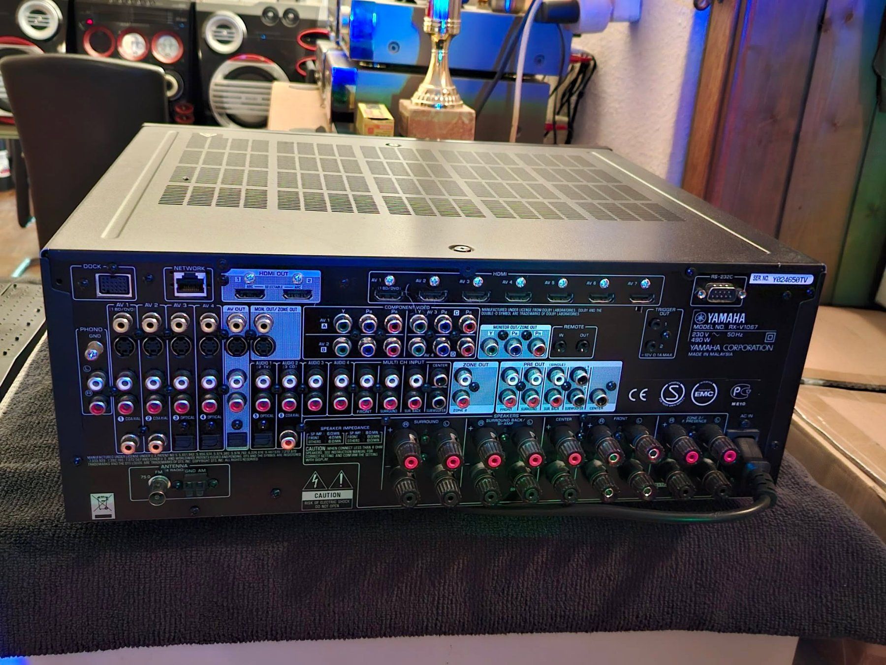 Yamaha Ricevitori: Yamaha 7.2 AV-Receiver RX-V1067 – Usato da Wittenbach venduto da Nostalgie1965 1