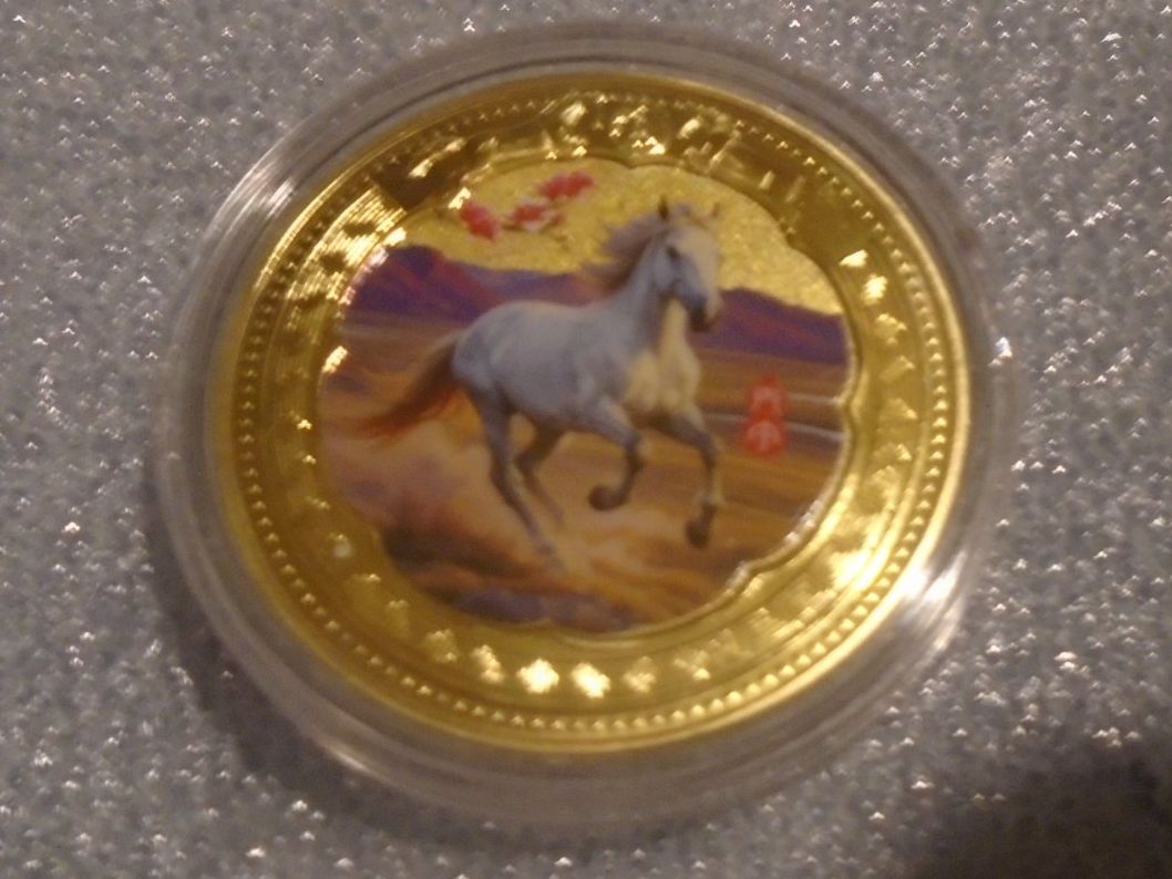 Toutes les monnaies: 1 Pferde Münze Goldfarben Material Eisen – Neuf avec emballage d'origine à Winterthur par Beli2000