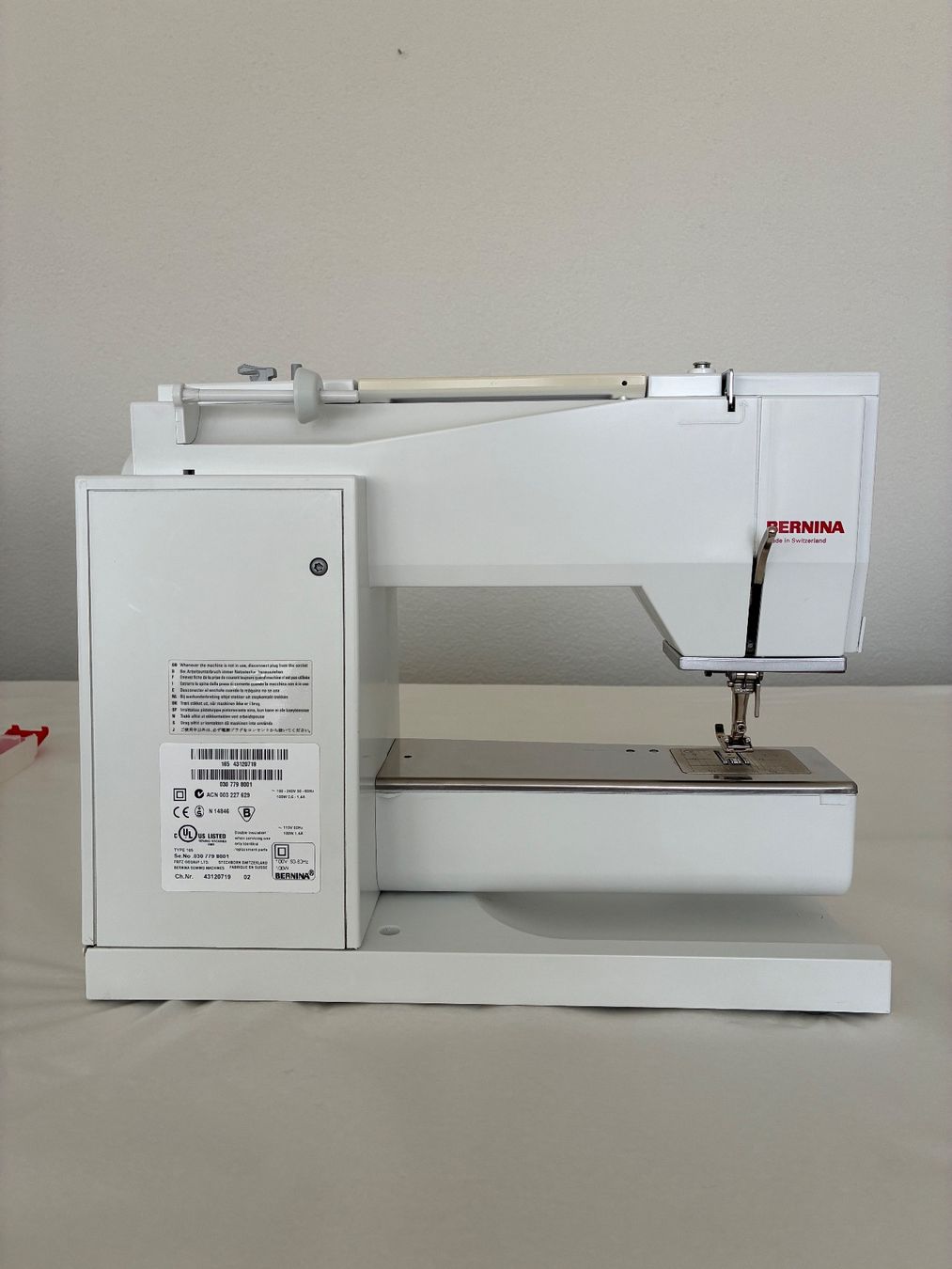Bernina Macchine da cucire: Bernina Nähcomputer Artista 165 mit Stickmodul – Usato da Ittigen venduto da Barbara0511 2