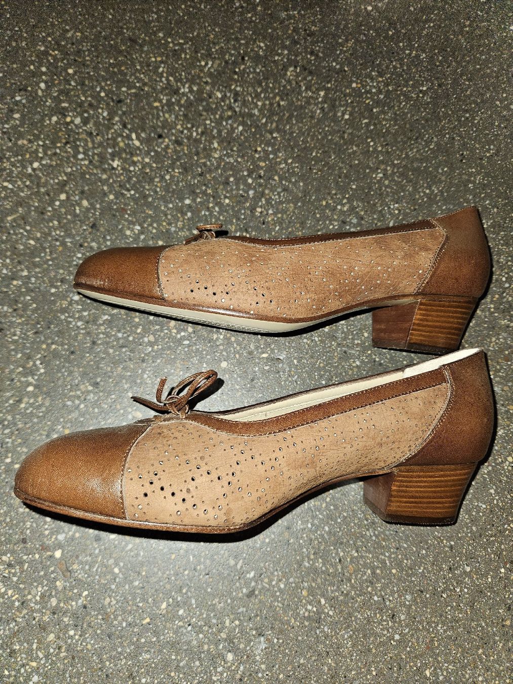 Scarpe da donna: Zafan Pumps 38 Leder braun Lochmuster – Nuovo e nell'imballaggio originale da Anwil venduto da tamoos 5