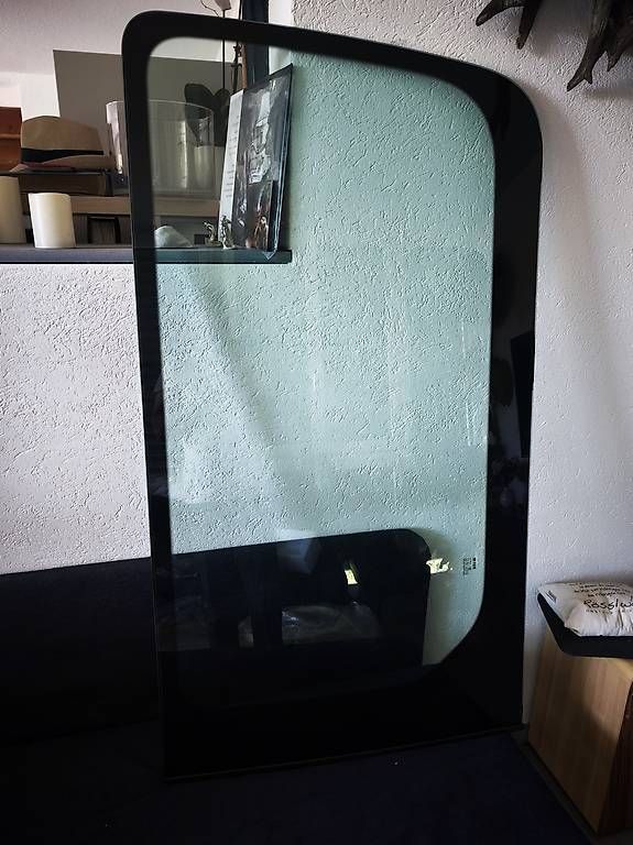 Alle Autoersatzteile: Seitenfenster Sprinter 906 Links & Rechts – Gebraucht aus Windisch von Elmato1 1