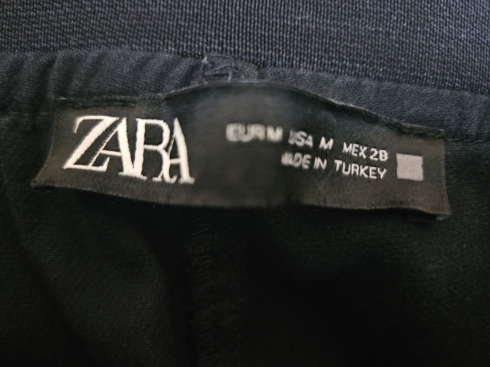 Zara Pantaloni: zara  Hose Gr. M – Usato da Niederwil AG venduto da marciag 2