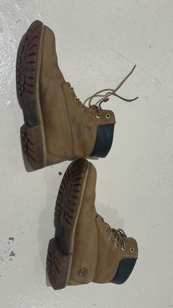 Timberland Damenschuhe: Timberland Boots Camel Size 7 Used Condition – Gebraucht aus Greifensee von ameliesch 2