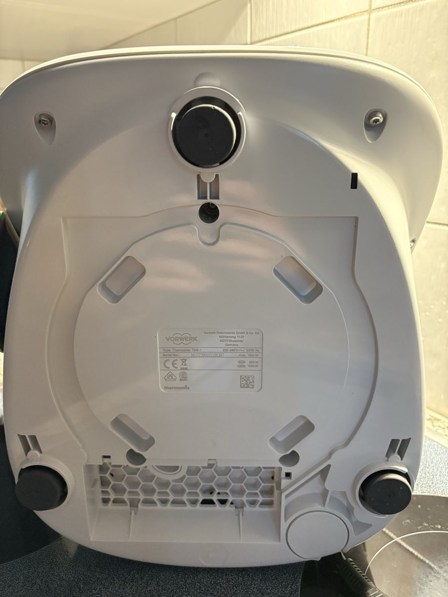 Thermomix Elettrodomestici da cucina: Vorwerk Thermomix TM5 – Usato da Hochdorf venduto da Sweety860 4