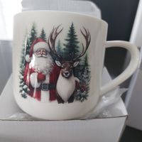 Weihnachts Tasse mit Weihnachtsmann und Hirsch neu