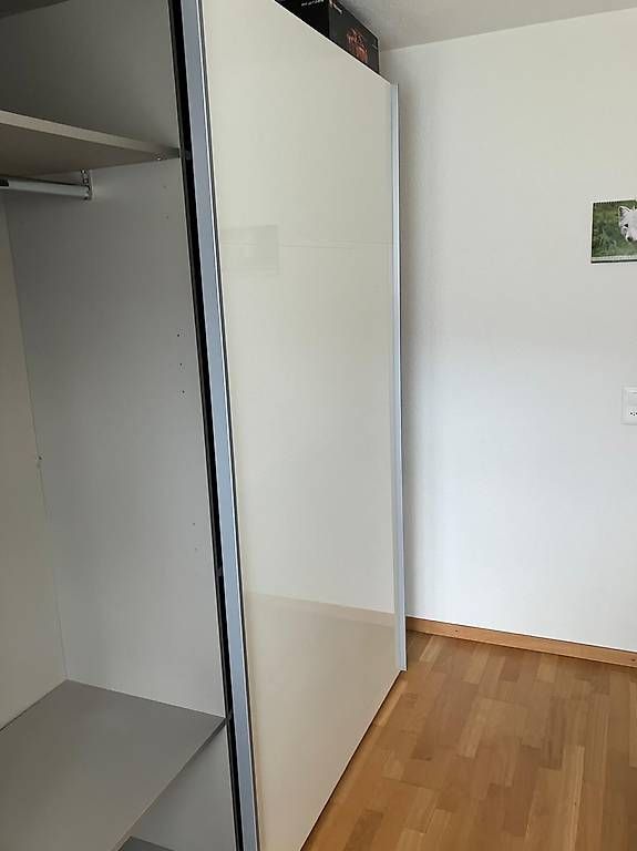 Armadi: Grosser Schiebetürenschrank – Usato da Solothurn venduto da Juliasju 2