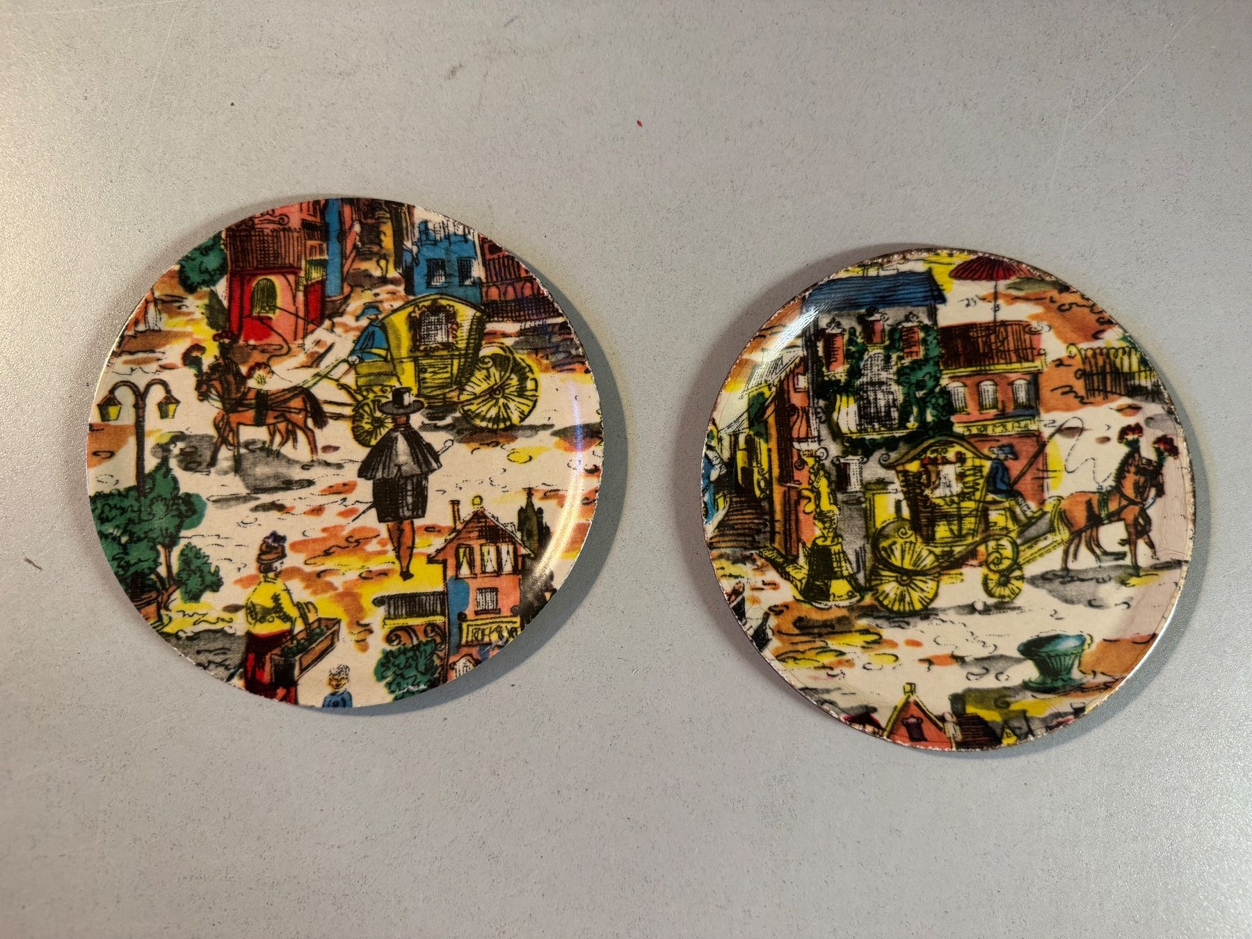 Untersetzer: 2 Vintage Untersetzer - Städtebild 12.5cm Durchmesser – Gebraucht aus Erstfeld von Mario_boe0