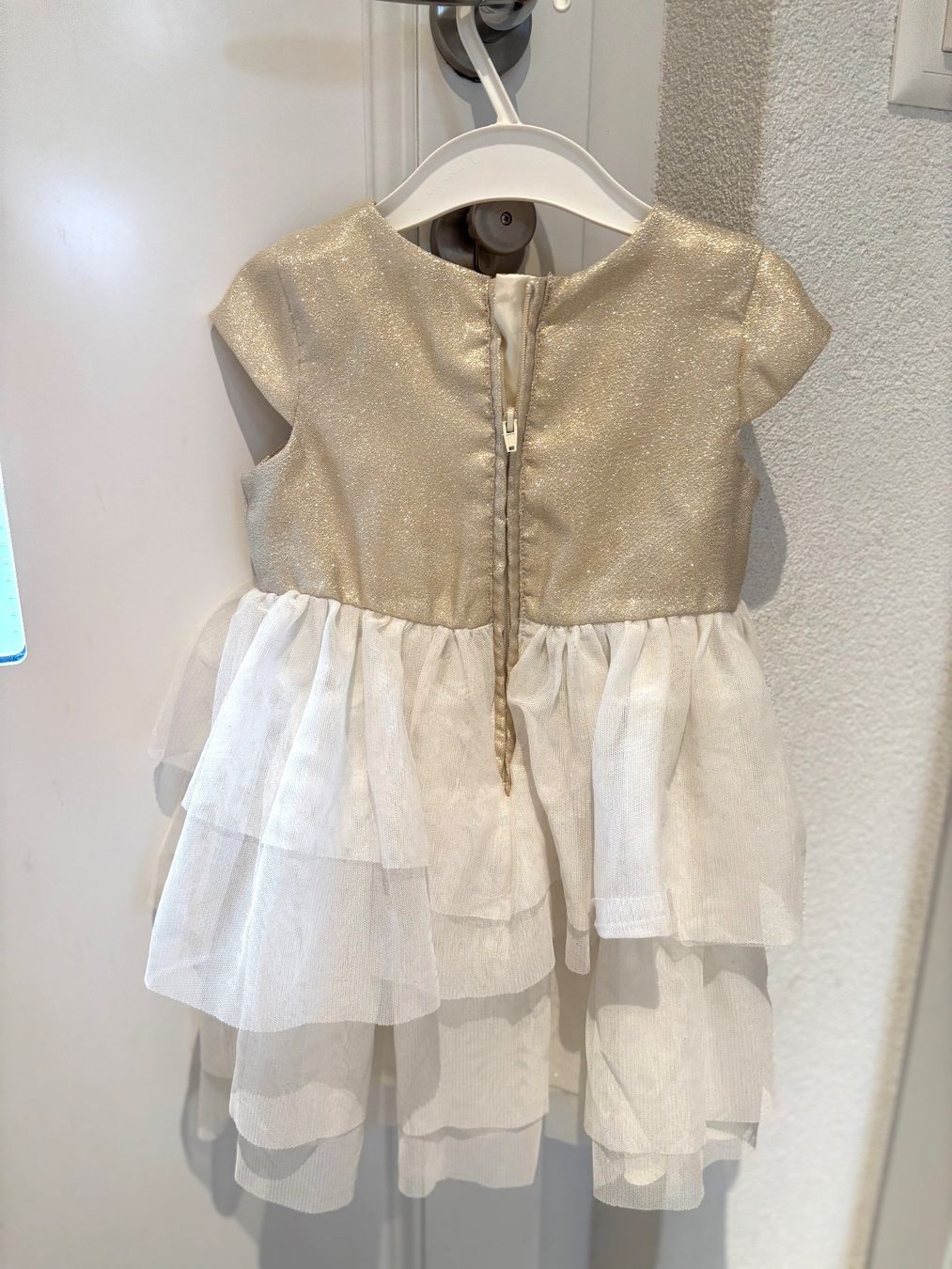 H&M Vestiti & Gonne: Robe taille 92 – Usato da Chapelle-s-Moudon venduto da vanesso 2