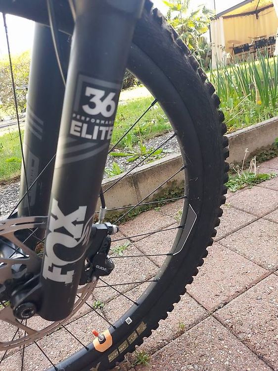 Vélos: Giant Reign SX 27,5 2017 Endurobike TOP ZUSTAND – D'occasion à Stansstad par ped_8llz 1