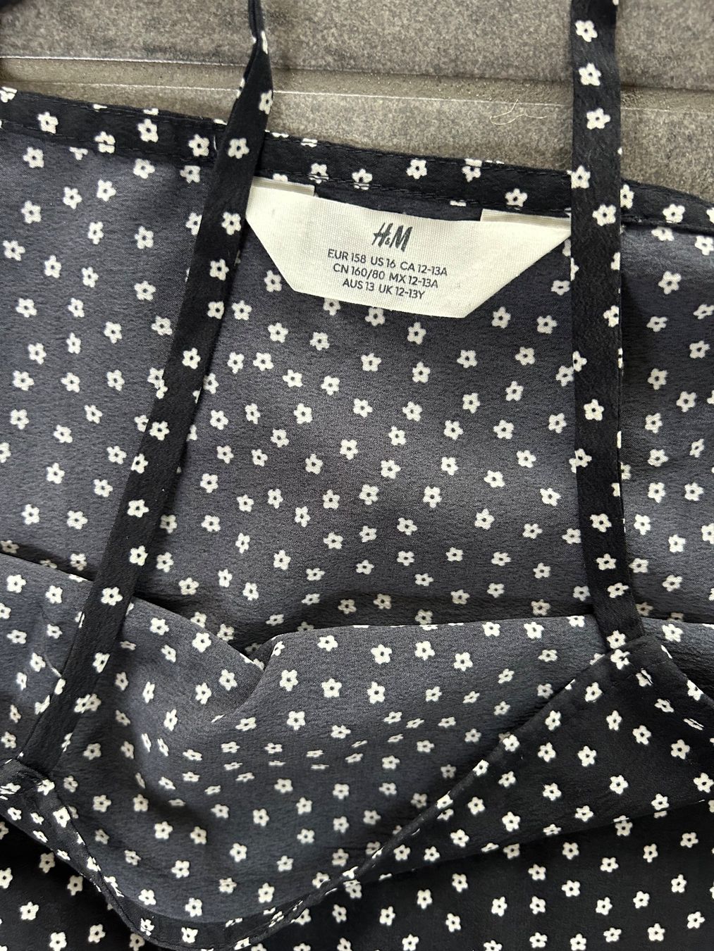 H&M Vestiti & Gonne: Schwarzes H&M Sommerkleid Gr. 158 – Usato da Wohlen b. Bern venduto da Beppe99 1