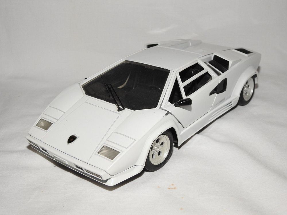Grille Arrière Droite Pour Lamborghini Countach 1/18 - Marque Polistil/Tonka - Occasion Bon état
