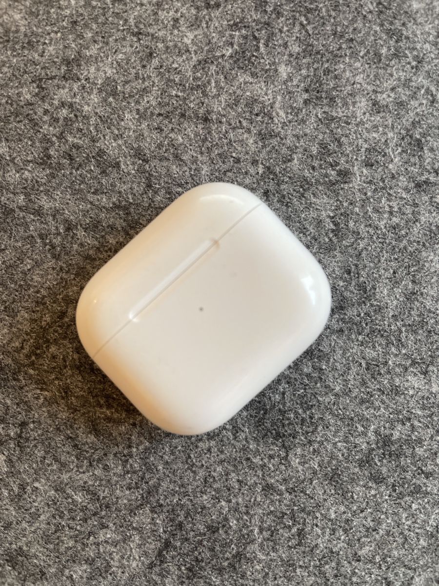 Apple Cuffie: Apple AirPods 3 – Nuovo (secondo la descrizione) da Meilen venduto da Nikito