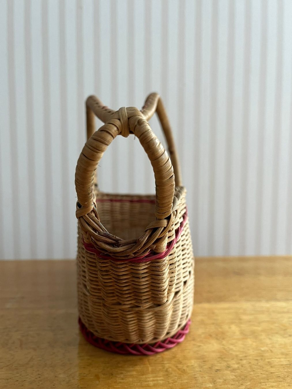 Sonstige Antiquitäten & Kunst: Panier en osier ancien pour le vin de table – Gebraucht aus Basel von Lancer4 3