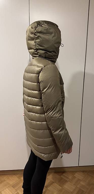 Giacche: BLAUER Daunenjacke, Grösse S, warm, Winter – Usato da Luzern venduto da Llarry 1
