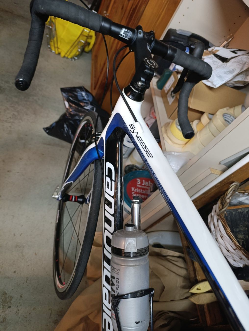 Cannondale Velos: cannondale rennrad mit indoor bock – Neu (gemäss Beschreibung) aus wiesendangen von Kruxi