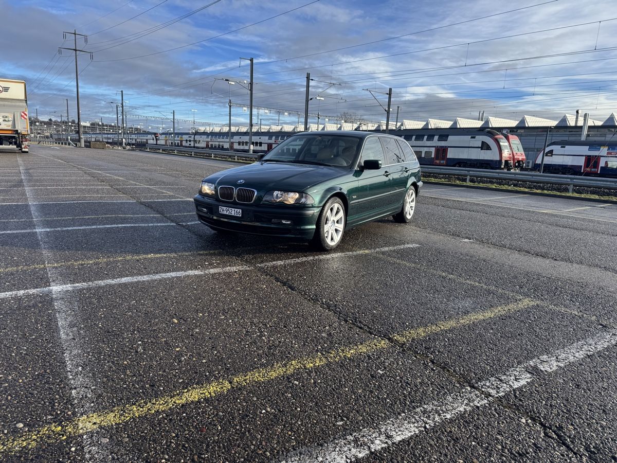 BMW Automobili: BMW 328i Touring – Usato da Elsau venduto da Muhr.Moritz 4