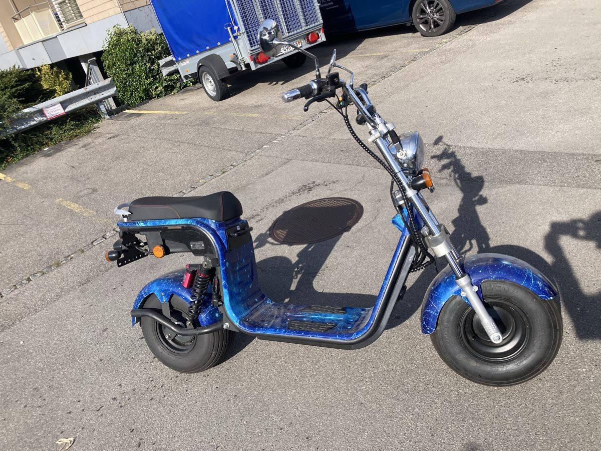 Scooters: Elektroroller  – D'occasion à Belp par Cikarus 3
