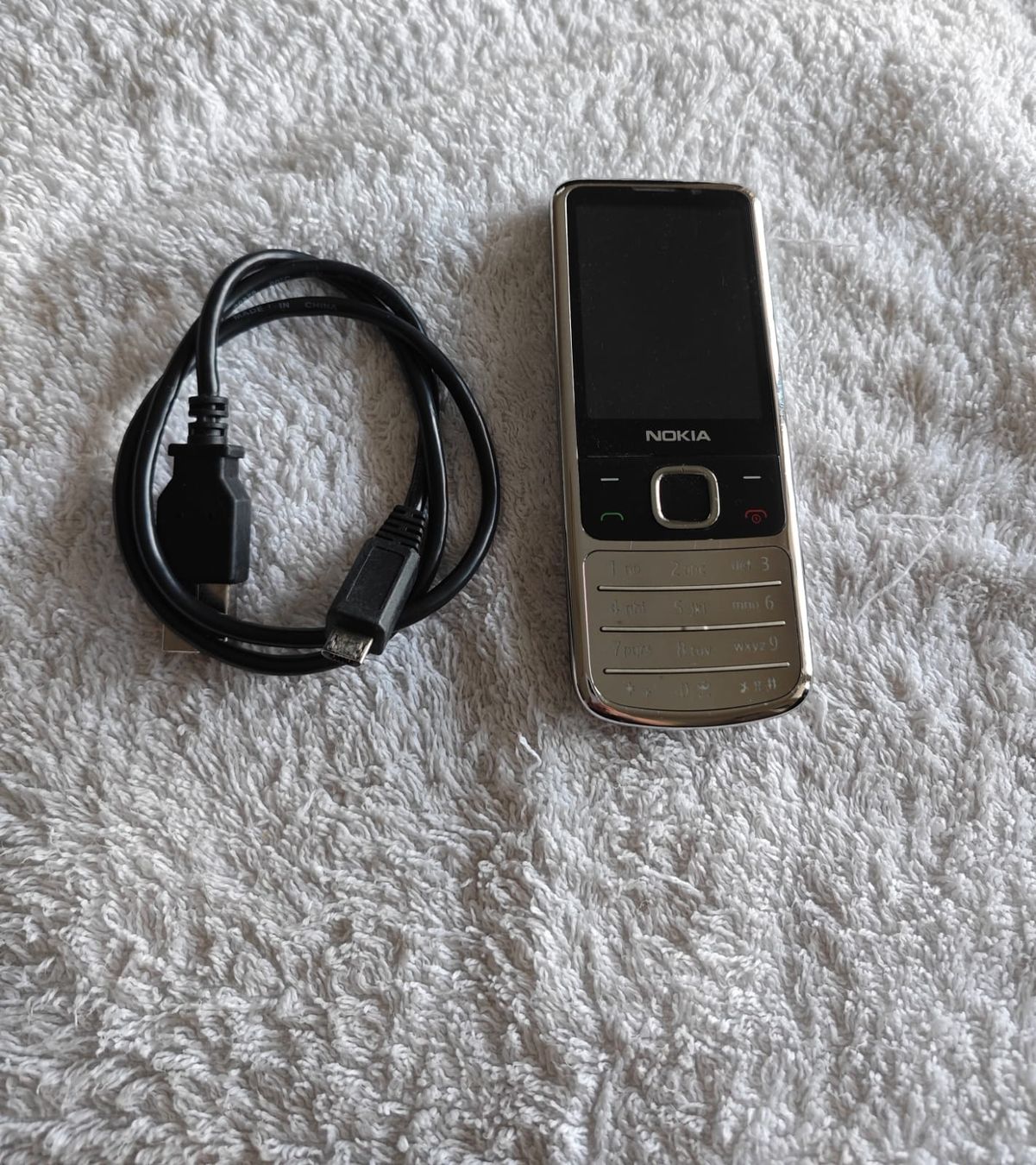 Nokia Telefoni cellulari / Smartphones: Nokia Classic 6700 – Usato da Zollikofen venduto da zar_j67f 1