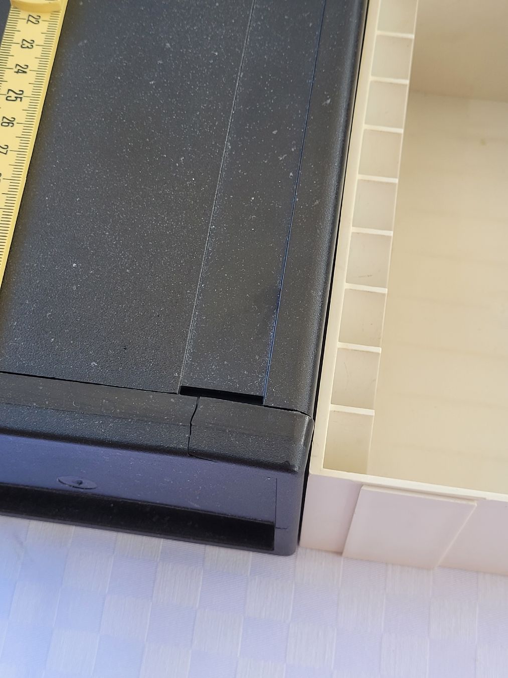 Musicassette: 2 Vintage Kassettenboxen  – Usato da Buttikon SZ venduto da Renco 2
