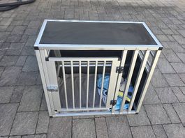 Hundebox fast wie neu!