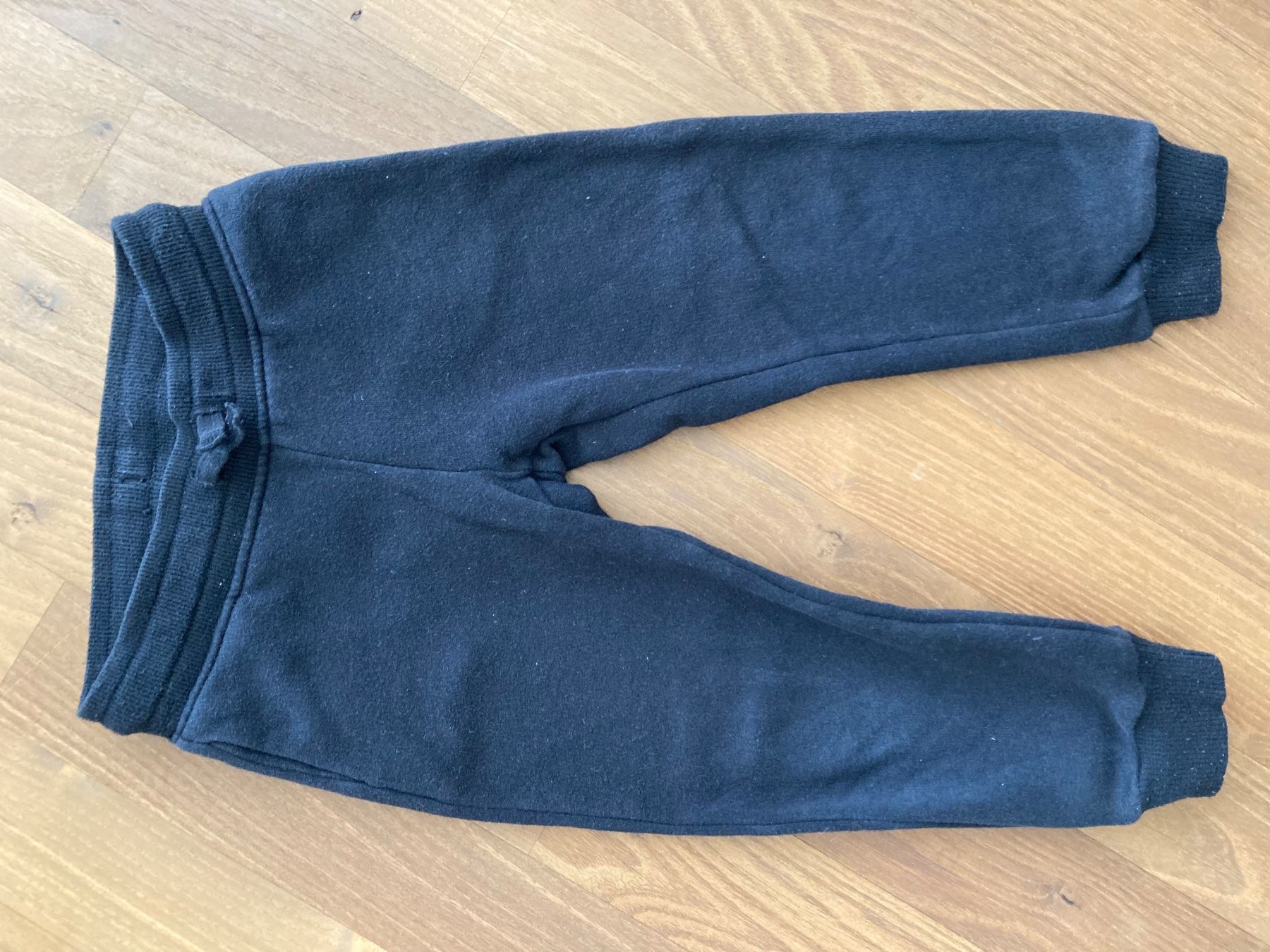 Hosen: Trainerhose Gr. 92 – Gebraucht aus Luzern von Aldabema 1