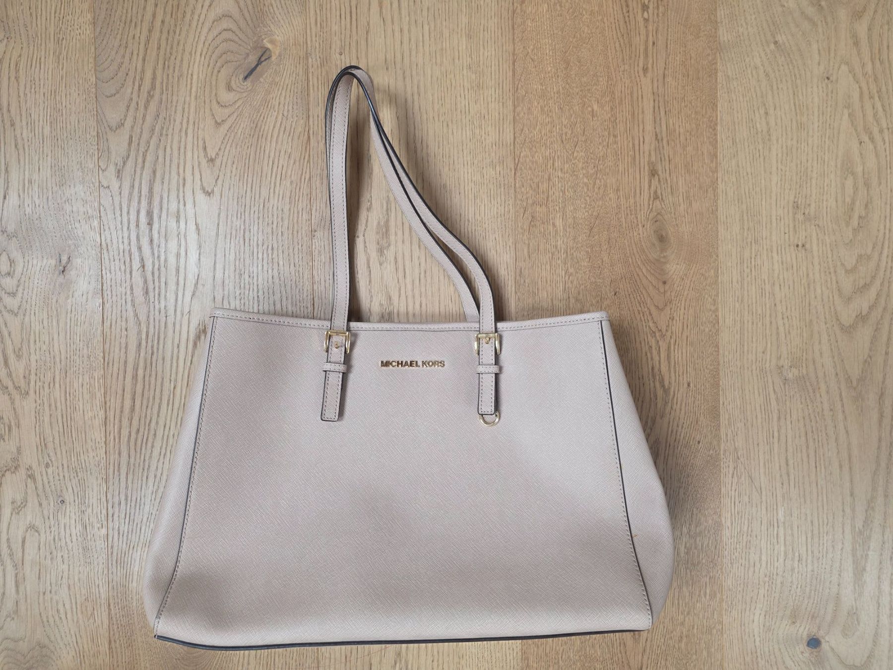 Michael Kors Taschen für Damen: Michael Kors Tasche/Shopper – Gebraucht aus Zürich von Kvonbock