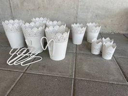 Set mit diversen Blumentöpfen