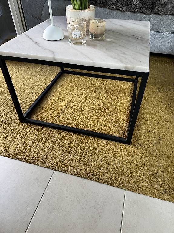Tavoli: Marmor Couchtisch – Usato da Kreuzlingen venduto da kev_595t 1
