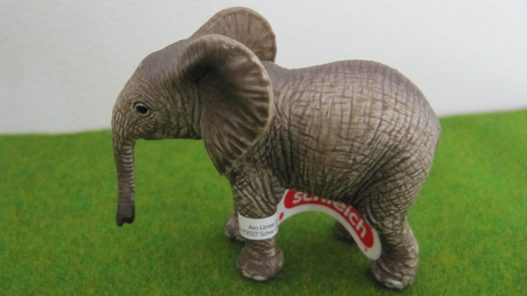 Spielzeuge: Schleich Elefant mit Jungtier – Neu (gemäss Beschreibung) aus Brunnen von Kiwiland1 4