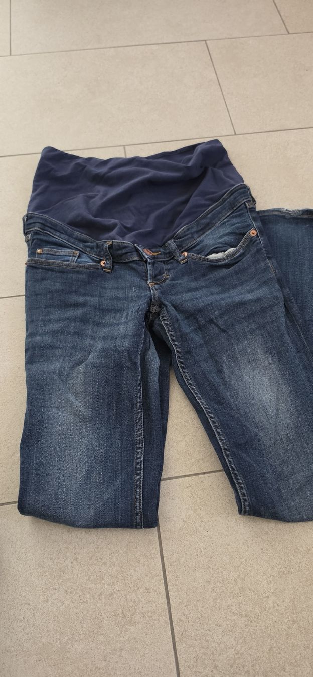 Jeans: Schwangerschafts - Jeans – Gebraucht aus Obfelden von iNe29