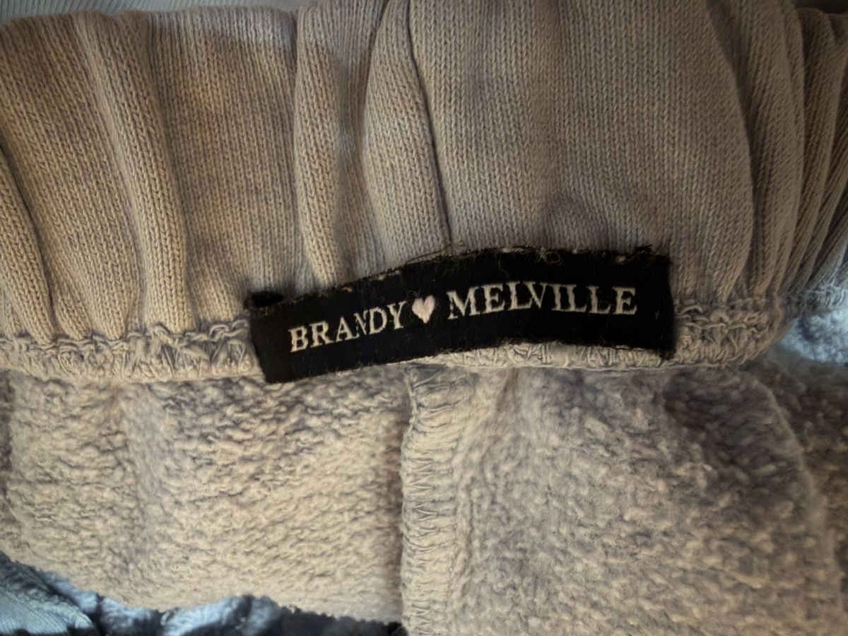 Brandy Melville Pantaloni: Brandy Melville Trainerhose (Hellblau) – Usato da Eschenbach LU venduto da Tatzi1 6