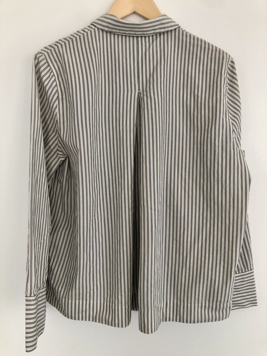 Cos Blusen: COS Oversize-Bluse, Gr M, sehr guter Zustand – Gebraucht aus Zürich von jmo_zs7g 1