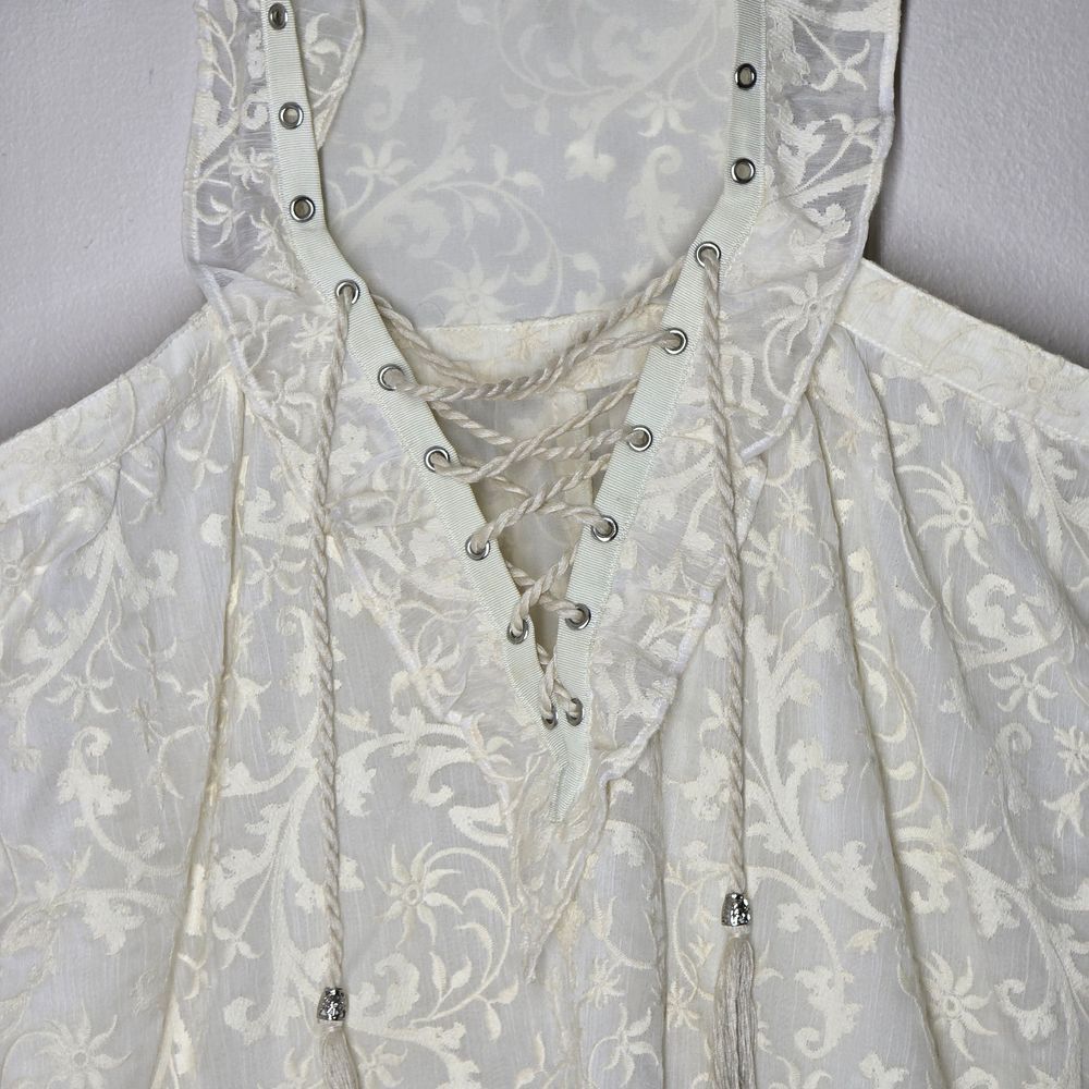 Kooples Tops: The Kooples Ecru Summer Top – Neuf (Voir description) à Colombier NE par Rain..