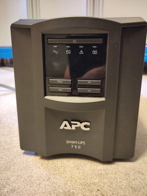 APC Smart-UPS 750 | Kaufen auf Ricardo
