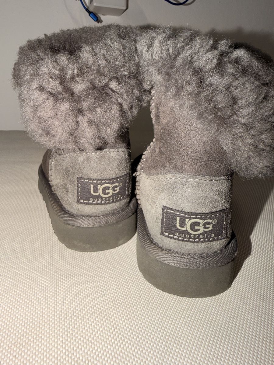 Hufschuhe: UGG Boots, Gr. 23.5 – Gebraucht aus Frenkendorf von banemk12 2