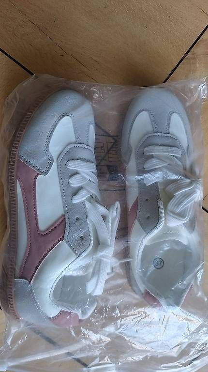 Scarpe da donna: Turnschuhe – Nuovo e nell'imballaggio originale da Bern venduto da Pacco1993 1