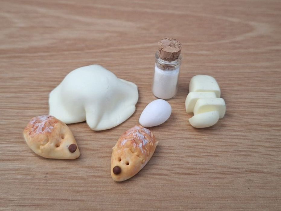 Maisons & Meubles de poupées: Igelbrötchen Backset Handgemacht – Neuf (Voir description) à Zürich par HandmadeTinyFood
