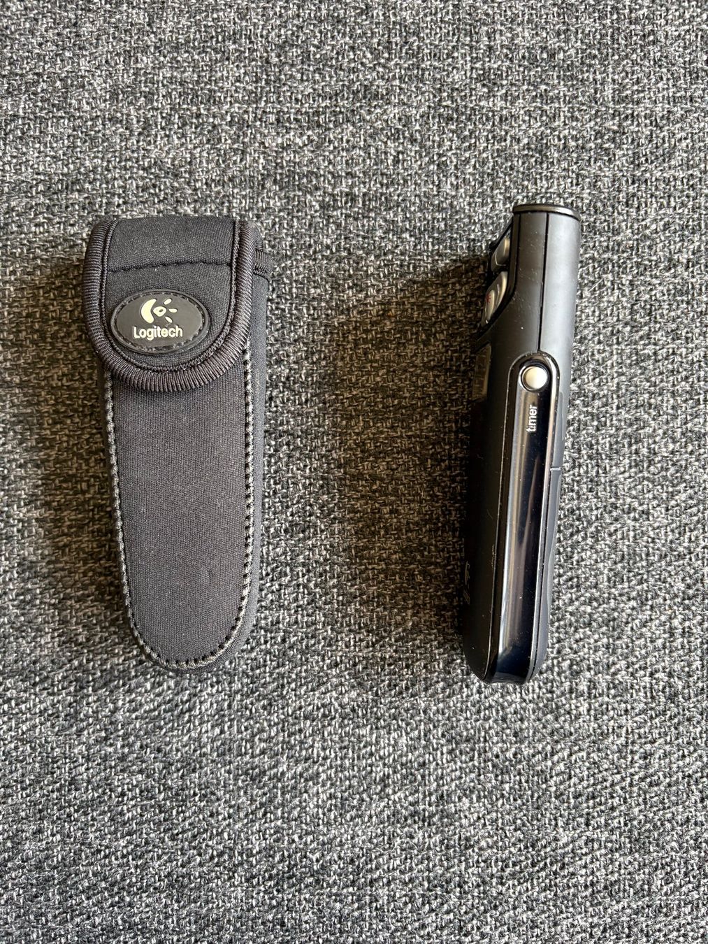 Logitech Telecomandi: Logitech Presenter R-R0001, USB-A, Timer – Usato da Basel venduto da h4w_h5bq 4
