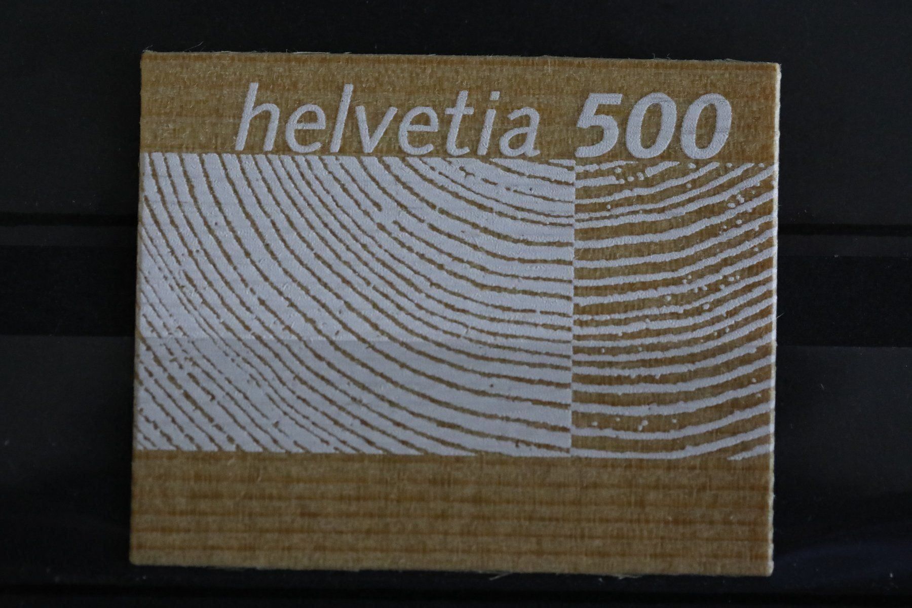 Tutti i francobolli: Sondermarke Rohstoff Schweizer Holz 2004 – Nuovo (secondo la descrizione) da Fällanden venduto da Egon51