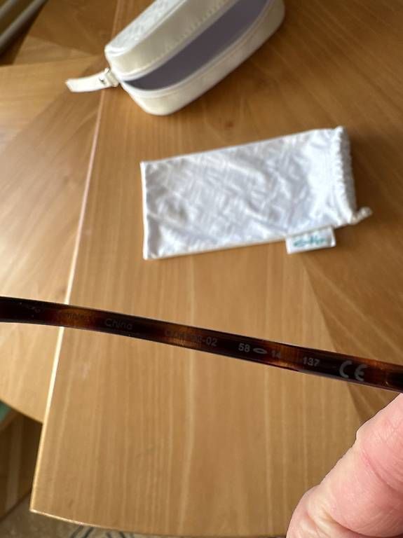 Occhiali & Lenti: Oakley Sonnenbrille – Usato da Tafers venduto da bin_7xtz 4