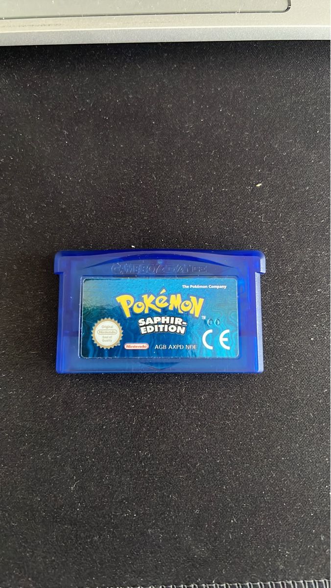 Pokémon Jeux: Pokemon Saphir Edition GBA – D'occasion à Sempach Station par Lembo92