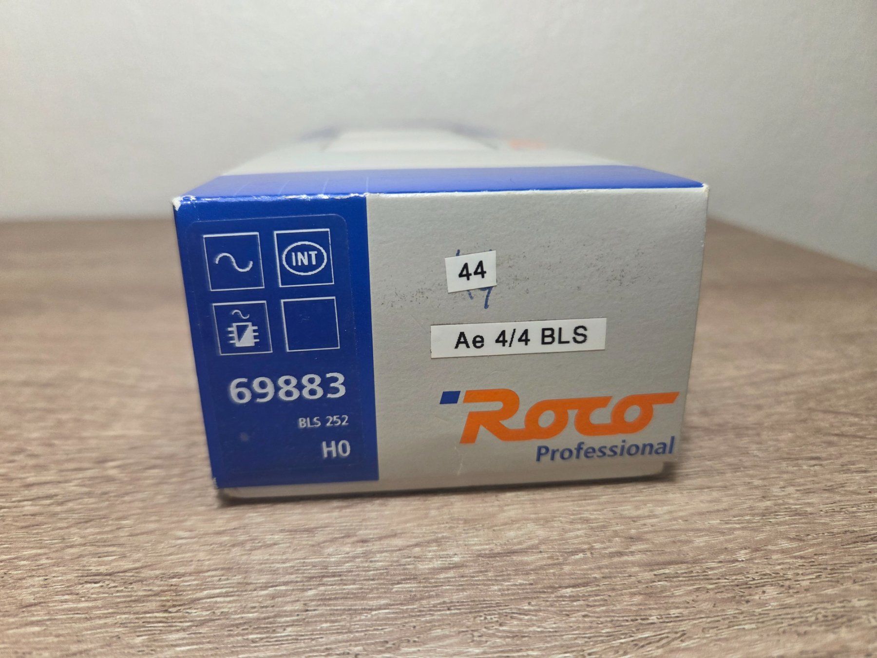 Roco Modellini di ferrovie: Roco 69883 E-Lok 252 BLS Digital H0 – Usato da St-Aubin-Sauges venduto da Lo_Go 7